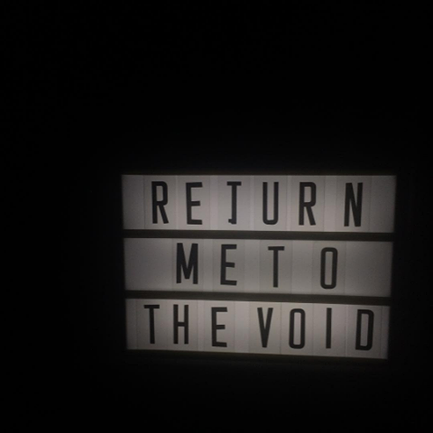 The meme is an image of a "Dead" button from a old-style movie theater, but with the word "Dead" changed to "Return".